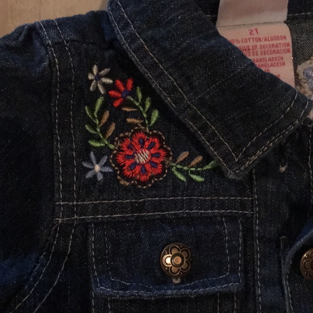Jean Jacket - Picture 2 of 3
